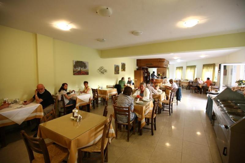 Ormos Atalia Aparthotel Bali  Buitenkant foto