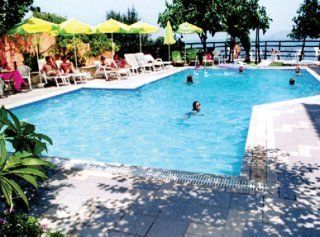 Ormos Atalia Aparthotel Bali  Buitenkant foto